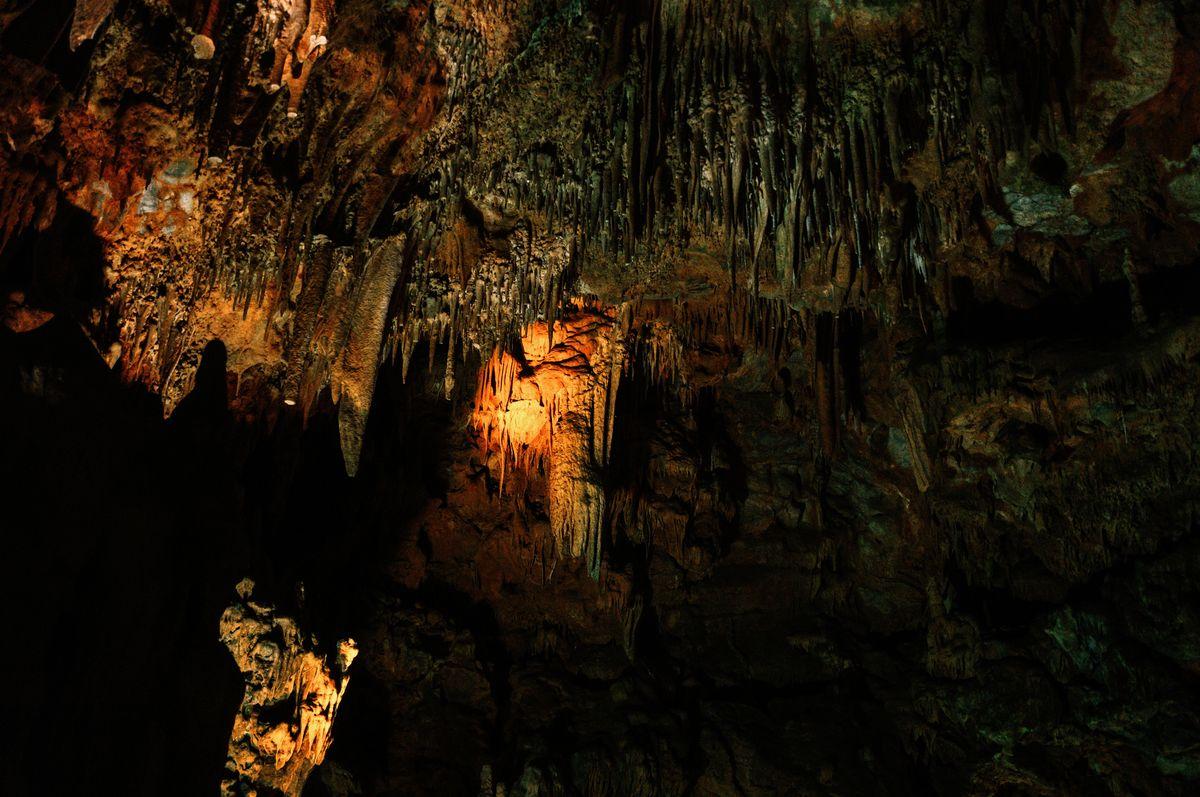 Zielone stalagminty